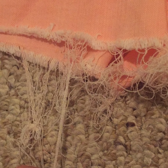 Forever 21 shorts - Picture 2 of 4